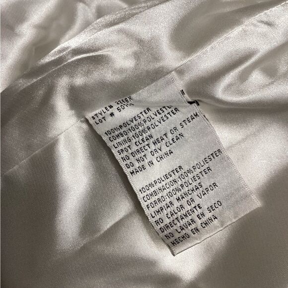 XSCAPE open back embelished white Maxi Gown - Picture 13 of 16